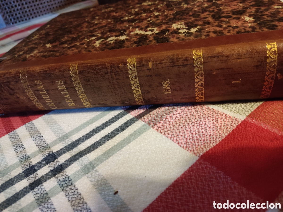 Libros antiguos: Cedulas reales I 1588 varios - Foto 2