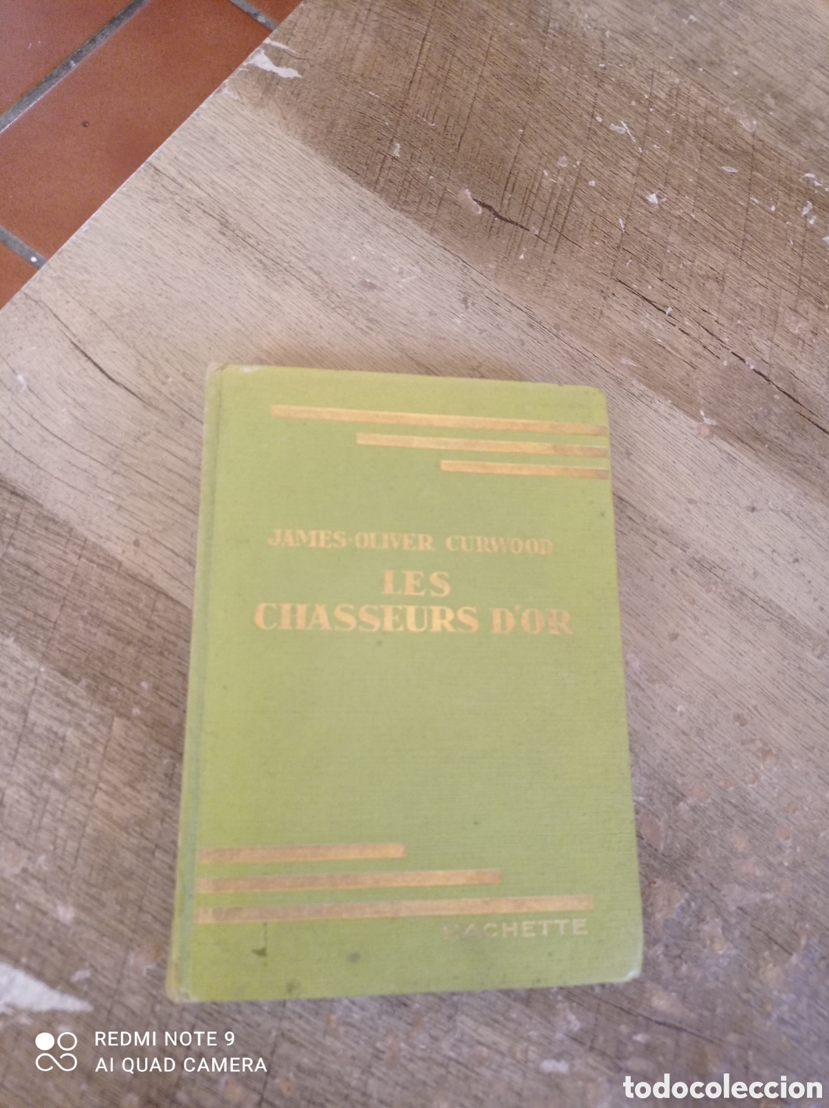 Libros antiguos: Les chasseurs dor hachette 1931 - Foto 1