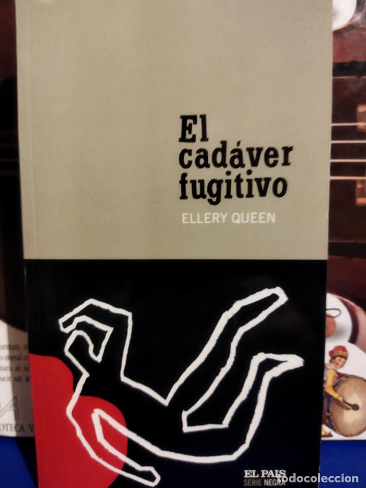 Libros antiguos: El cad&aacute;ver fugitivo - Foto 1