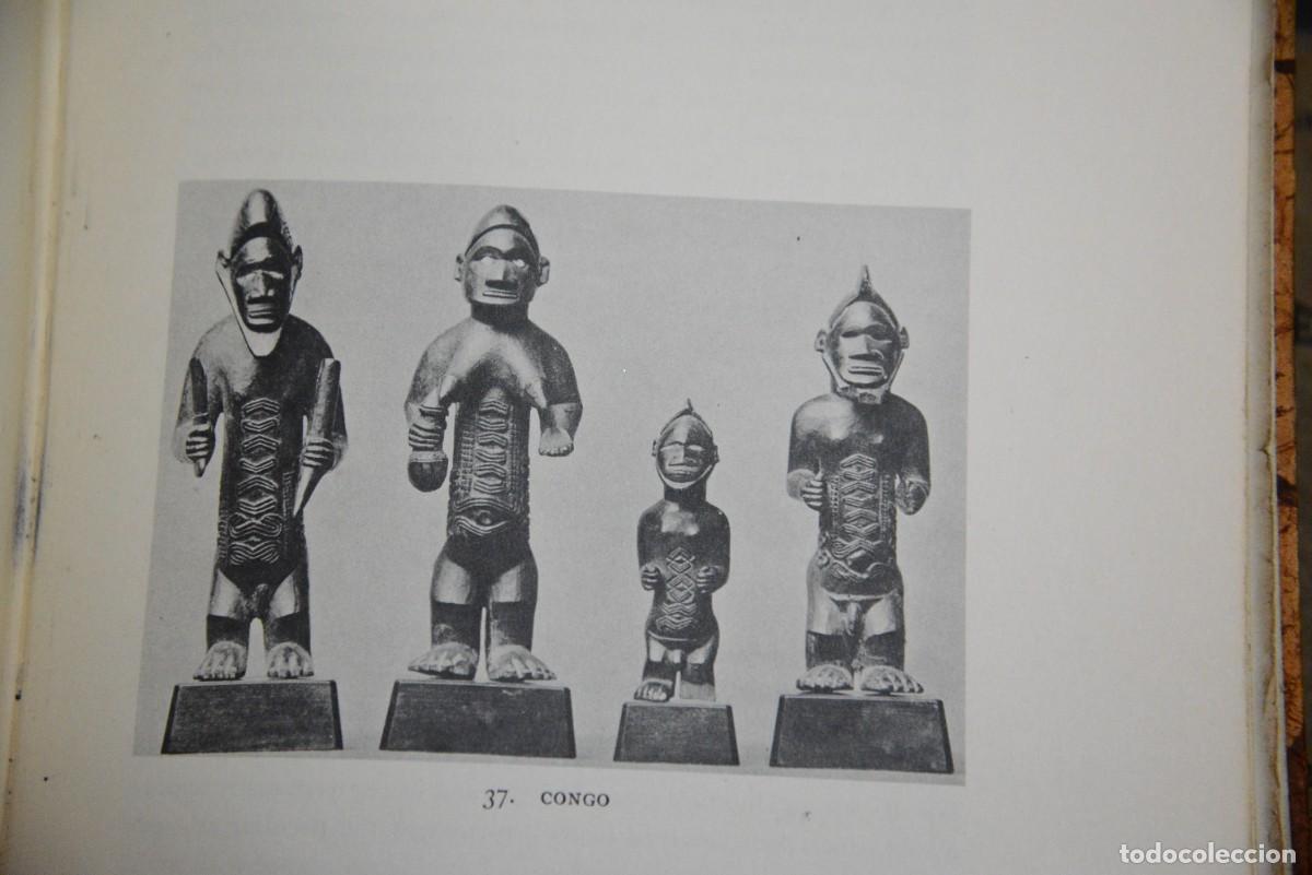 Libros antiguos: La sculpture n&egrave;gre primitive - Foto 6