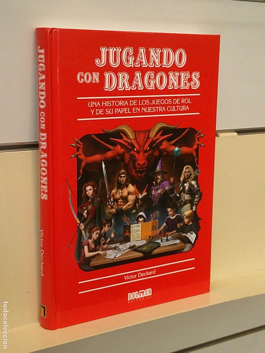 Libros antiguos: JUGANDO CON DRAGONES - DOLMEN OFERTA - Foto 1