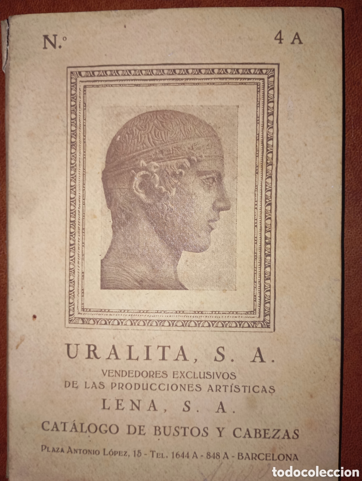 Libros antiguos: Uralita S.A. Cat&aacute;logo de bustos y cabezas - Foto 1