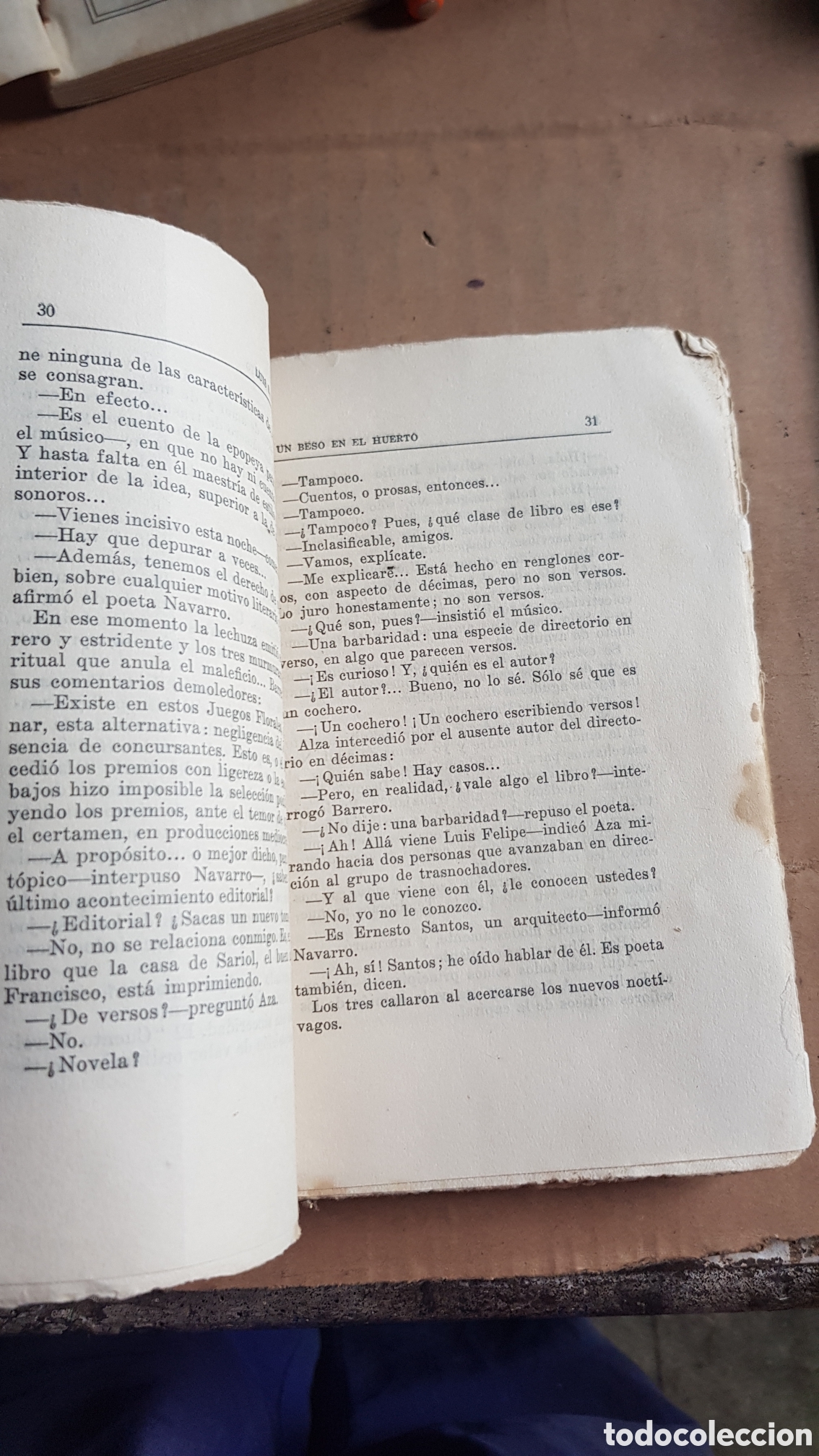 Libros antiguos: Novela Un Beso en el Huerto - Foto 2