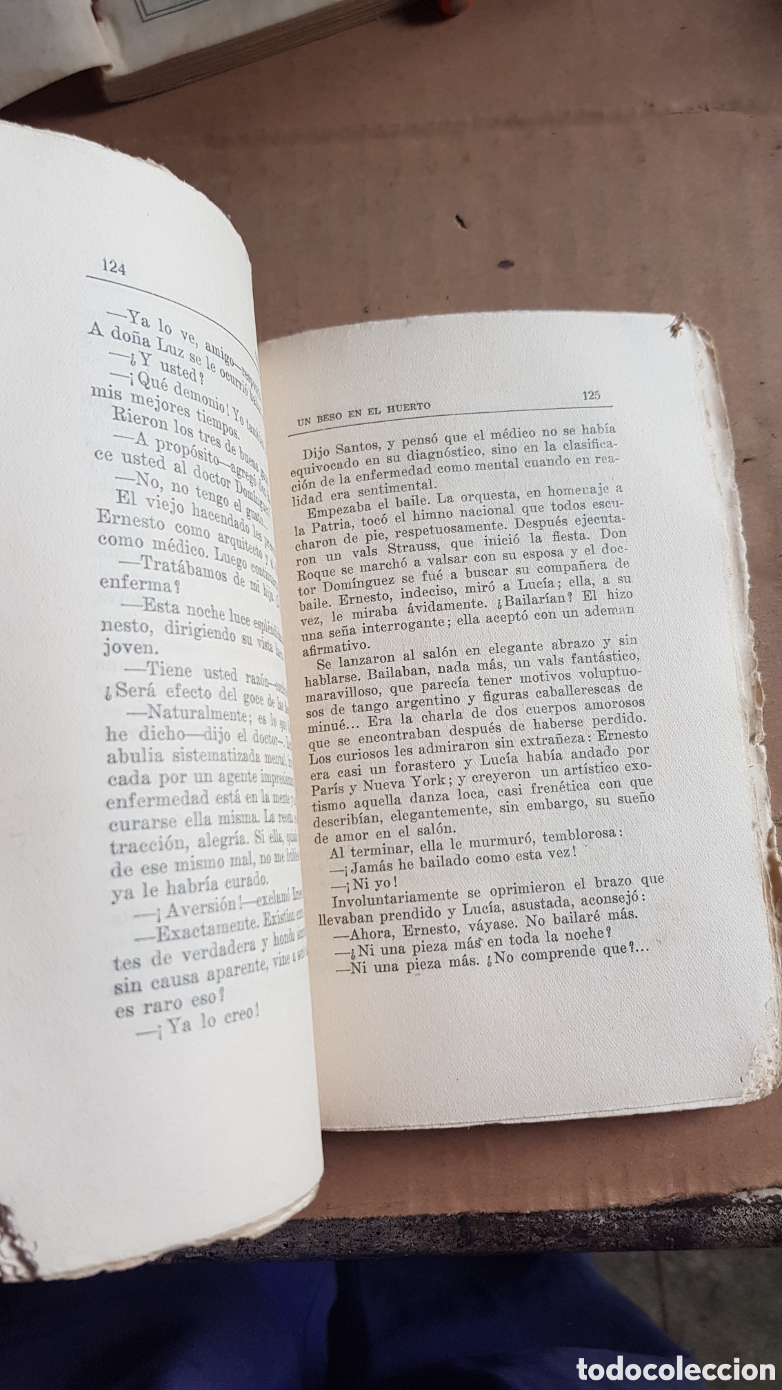 Libros antiguos: Novela Un Beso en el Huerto - Foto 3