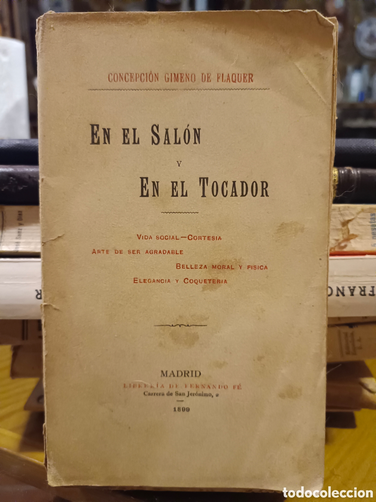 Libros antiguos: En el Sal&oacute;n y En el Tocador - Foto 1