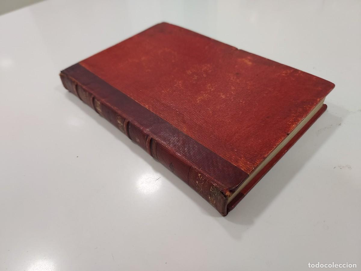 Antiquarische B&uuml;cher: ESQUISSES HISTORIQUES DE L'ARM&Eacute;E FRAN&Ccedil;AISE. Joachim Ambert. Saumur, 1837. 9 litograf&iacute;as color