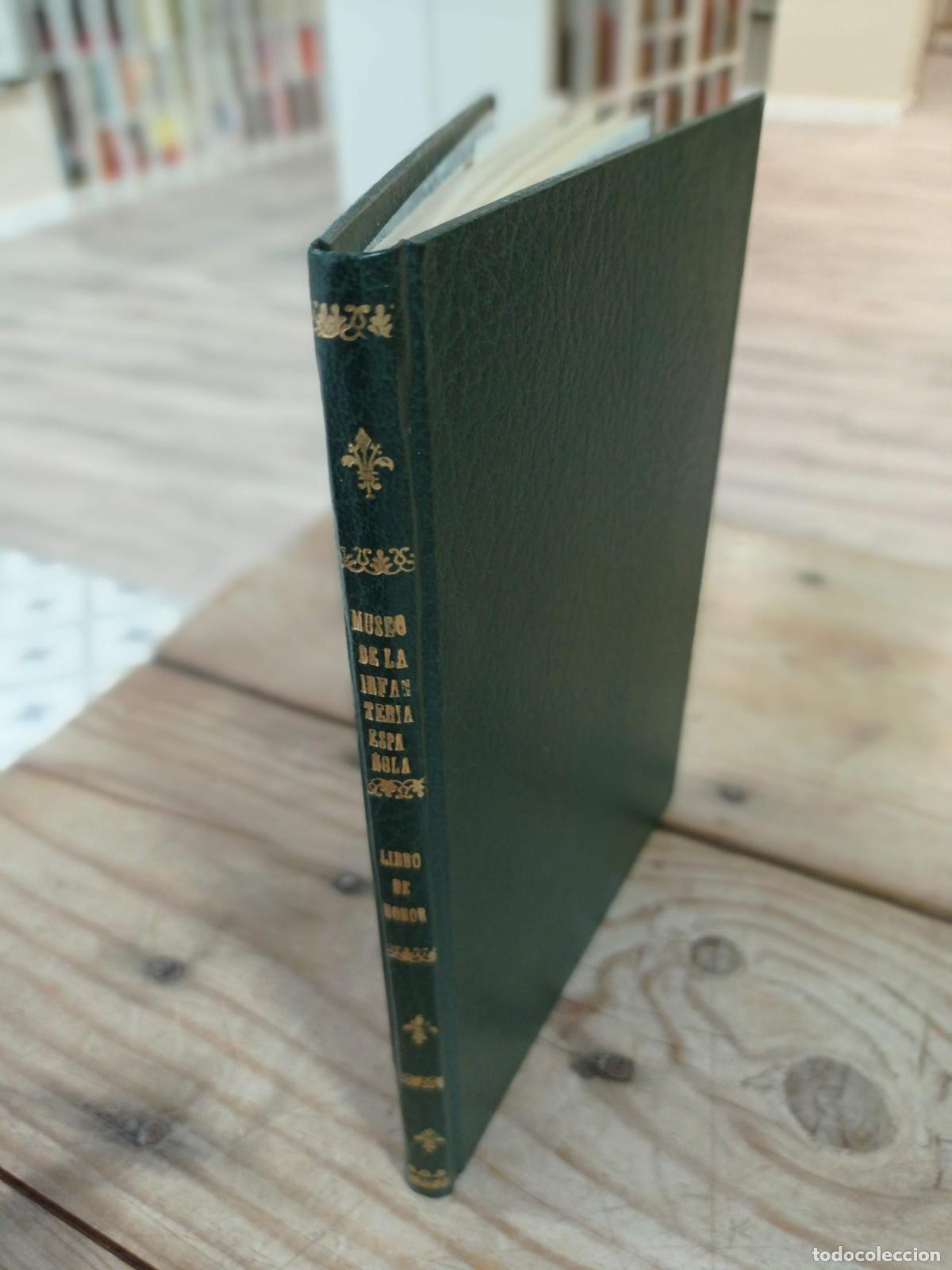 Libros antiguos: 1923 - Museo de la Infanter&iacute;a Espa&ntilde;ola. Libro de Honor - Foto 1