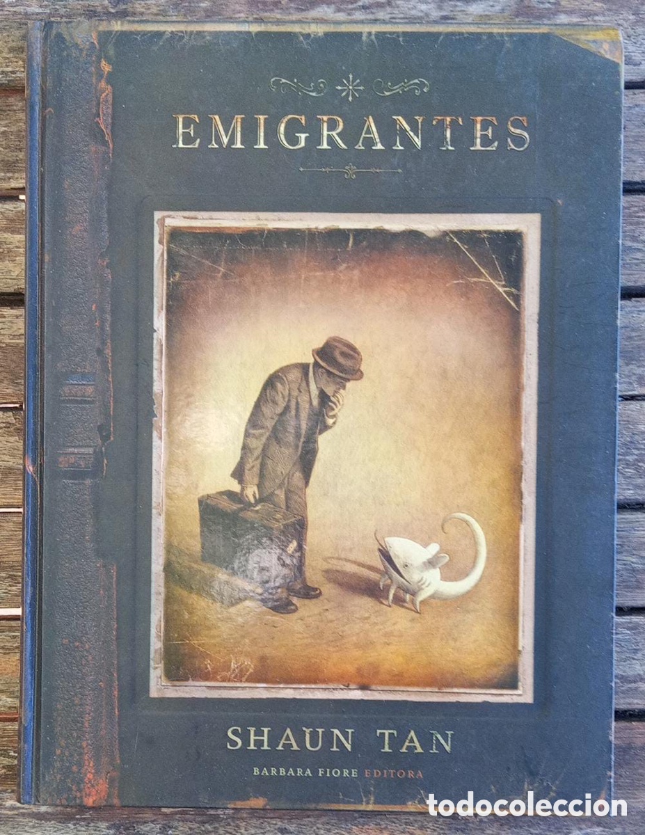 Libros antiguos: Env&iacute;o gratis . Inmigrantes. Autor: Shaun Tan. - Foto 1