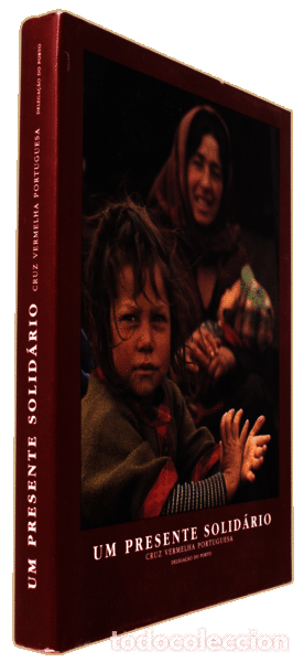 Libros antiguos: PINTO. (Miguel) - UM PRESENTE SOLID&Aacute;RIO. - Foto 4