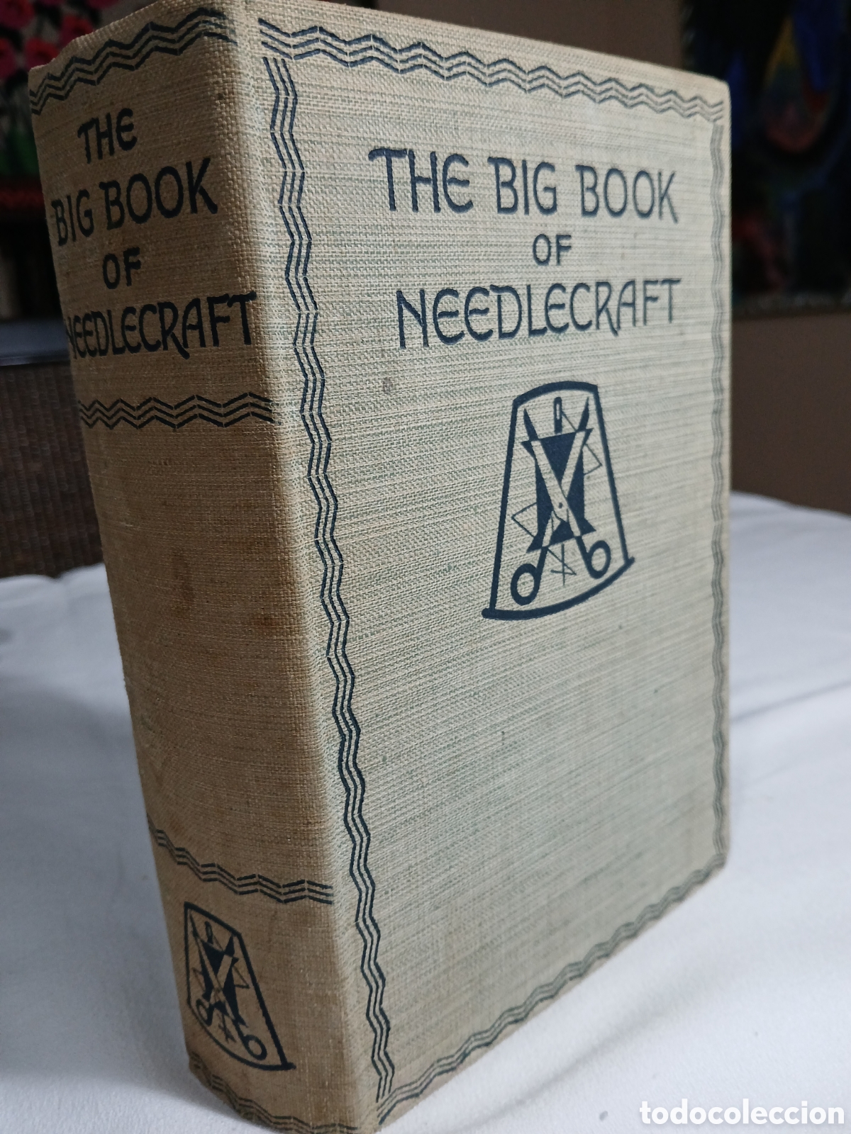 Libros antiguos: ANTIGUO LIBRO DE COSTURAS EN INGLES - Foto 1