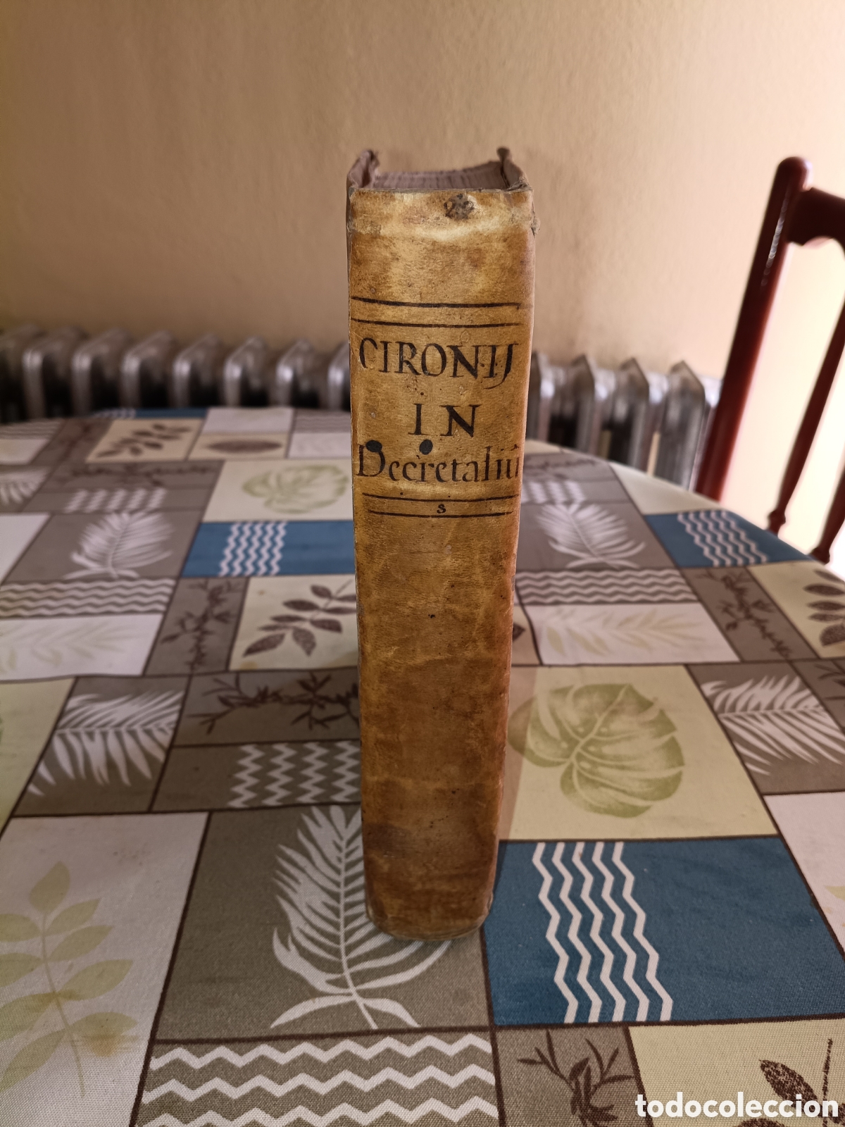 Libros antiguos: Libro siglo xviii en lat&iacute;n