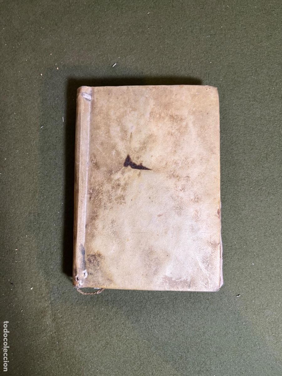 Old books: Libro antiguo Galateo Espa&ntilde;ol + Lazarillo de Tormes + Destierro de la Ignorancia | Pergamino origina