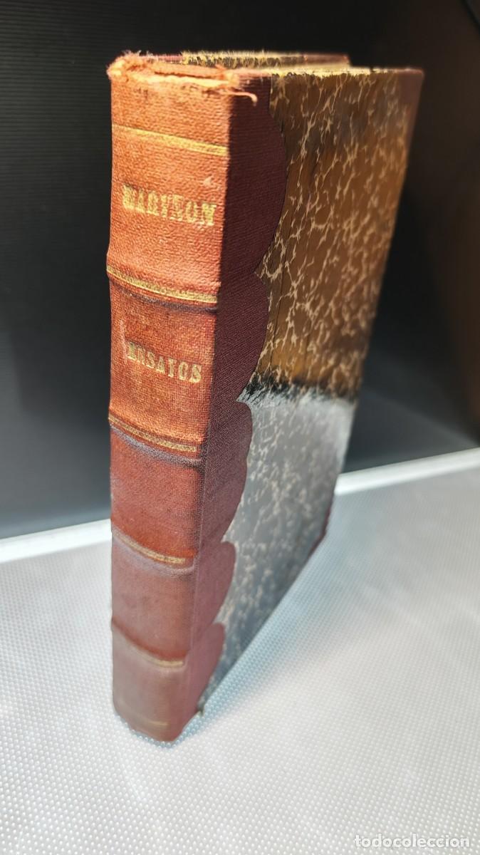 Libros antiguos: Ensayos del c&eacute;lebre fil&oacute;sofo norteamericano ⁠Ralph Waldo Emerson.