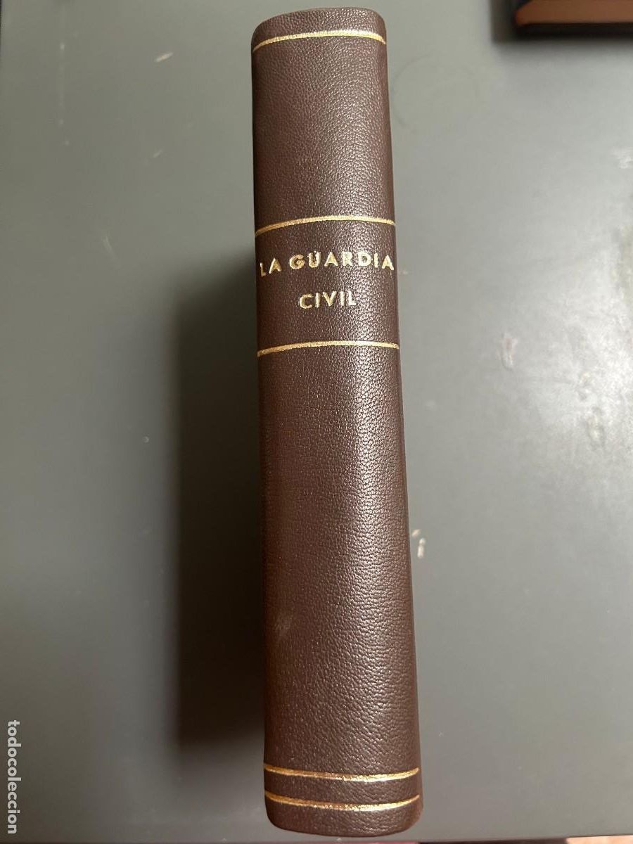 Libros antiguos: LA GUARDIA CIVIL. HISTORIA DE ESTA INSTITUCI&Oacute;N. JOSE SIDRO Y A. DE QUEVEDO. 1858. LAMINAS.