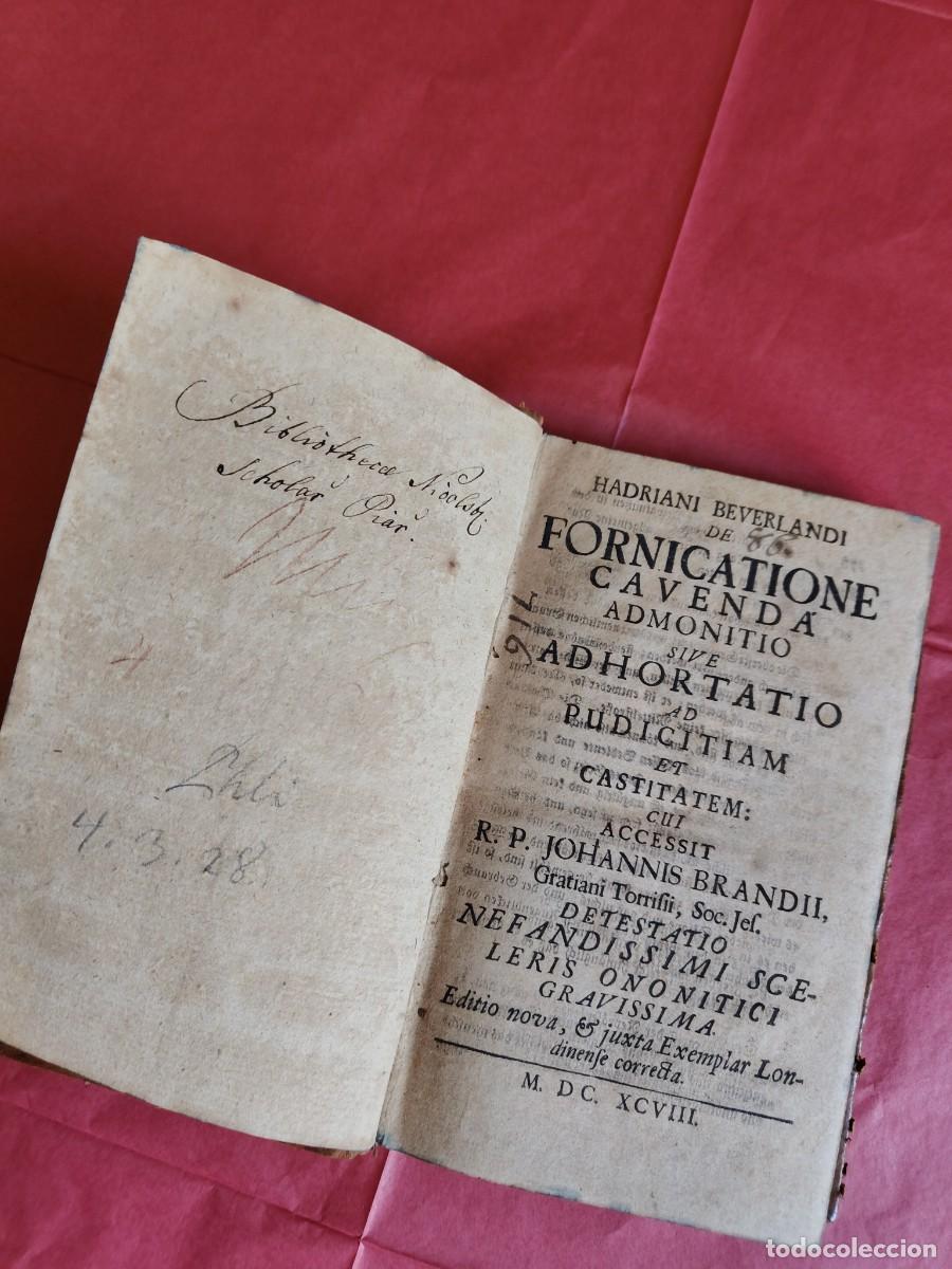 Libros antiguos: Hadriaan Beverland (1650-1716). De fornicatione cavenda admonitio, 1698 / con hojas MANUSCRITAS