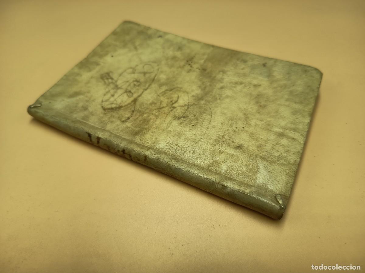 Libros antiguos: EPIGRAMMATA SELECTA 1742 IMPRENTA DE IBARRA - Foto 1