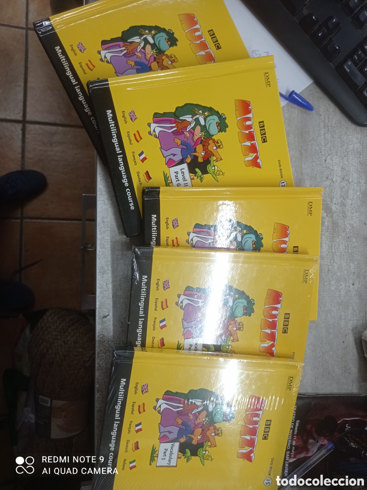 Libros: BBC muzzi multilingual lenguaje cause volumen del once al quince - Foto 1