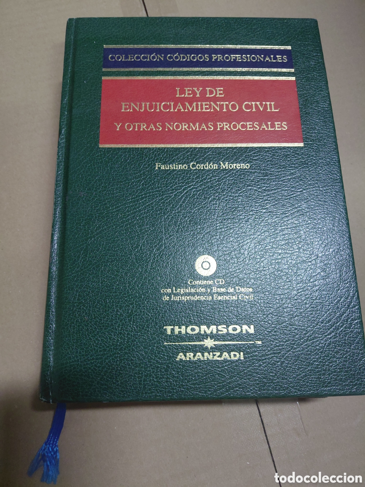 Libros: Lote de 12 libros de leyes - Foto 1