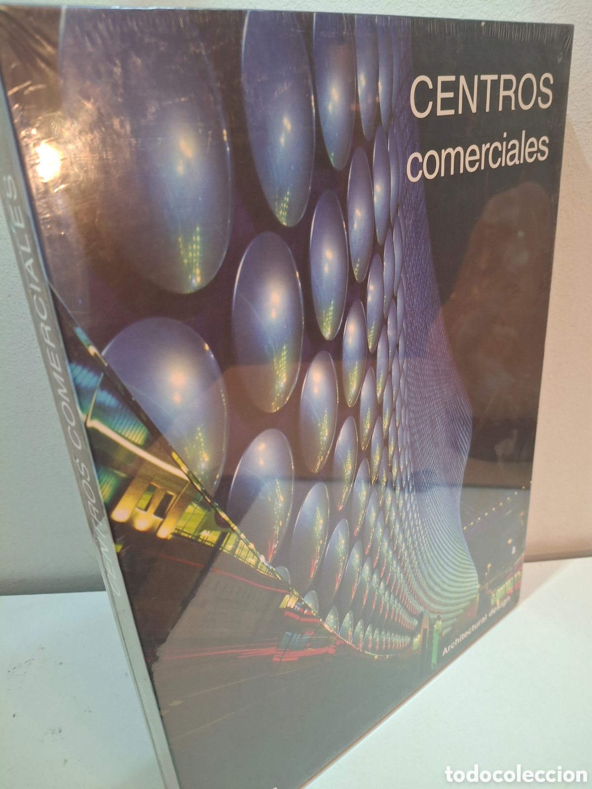 Libros: CENTROS COMERCIALES, ARCHITECTURAL DESIGN, STRUCTURE, 2005 - Foto 1