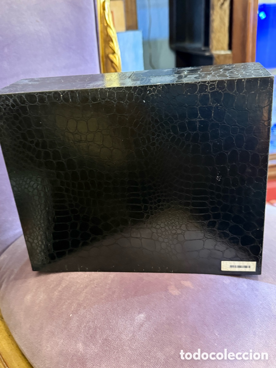 Libros: Cat&aacute;logo Home Versace 2010-2011