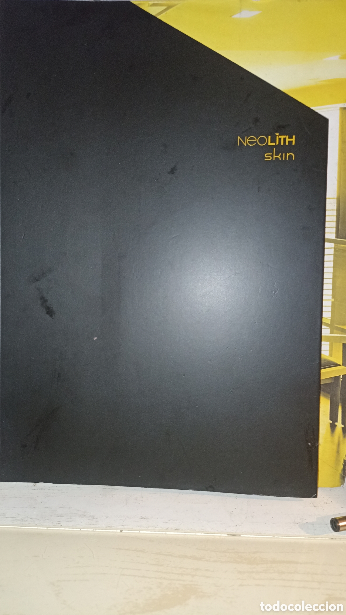 Libros: Cat&aacute;logo de Arquitectura e Interiorismo: NEOLITH SKIN (TheSize Surfaces)
