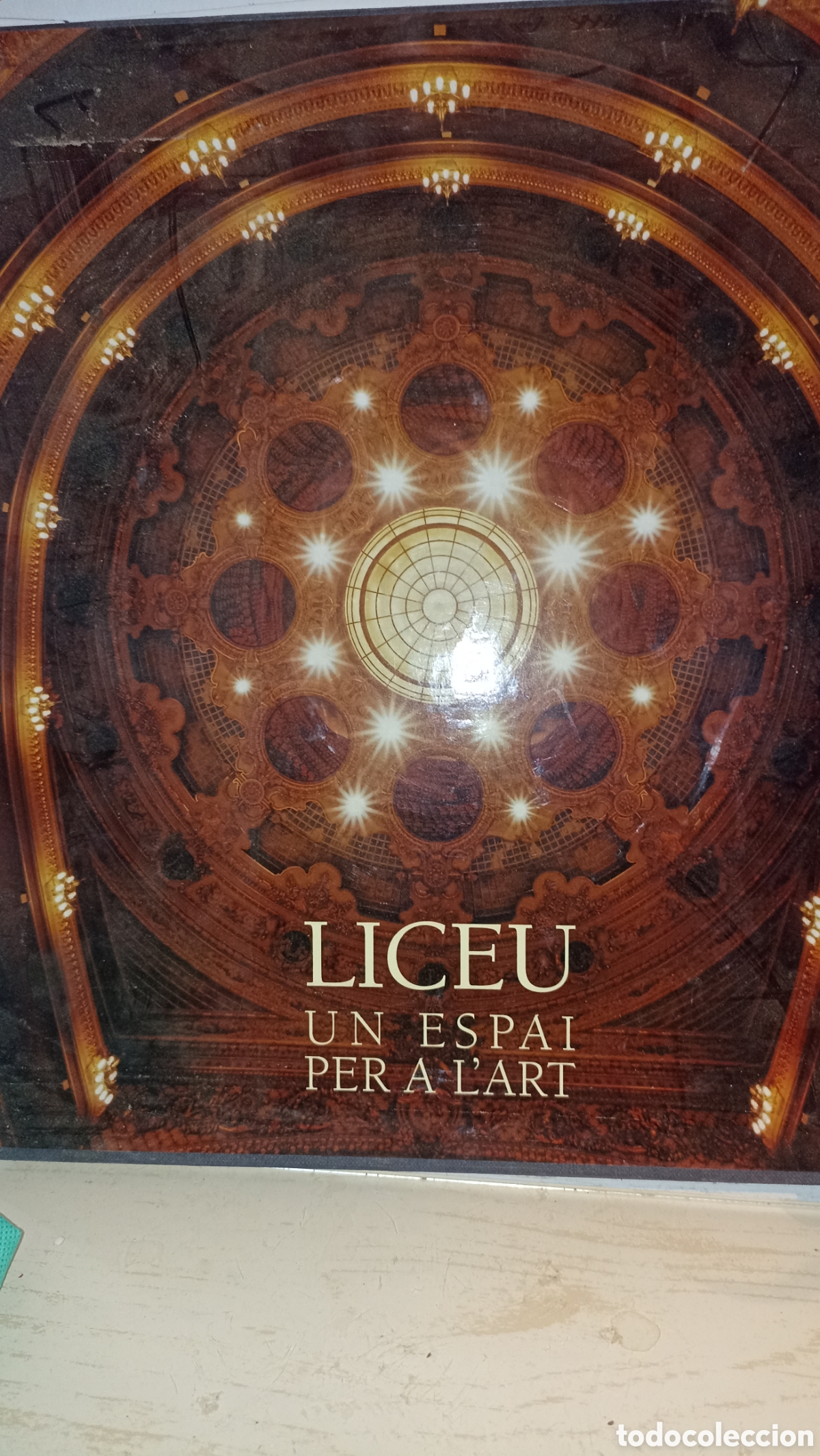 Libros: LICEU. Un espai per a l'art. Gran formato. Tapa dura. Impecable.