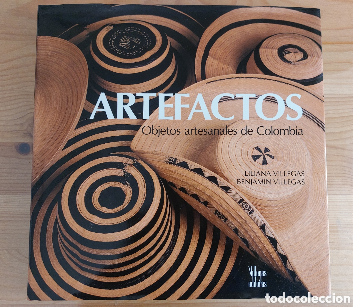 Libros: Artefactos. Objetos artesanales de Colombia
