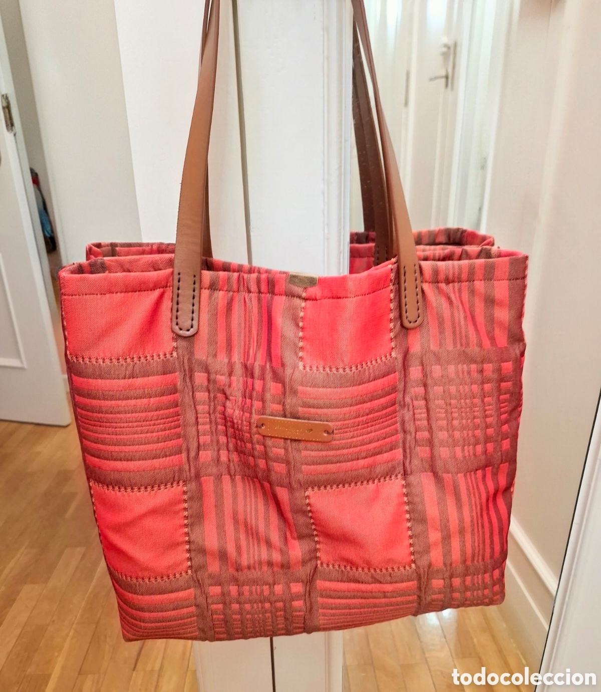 Libri: Precioso bolso hecho a mano