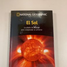 Libros: EL SOL -PASEO POR EL COSMOS NATIONAL GEOGRAPHIC. Lote 359868120