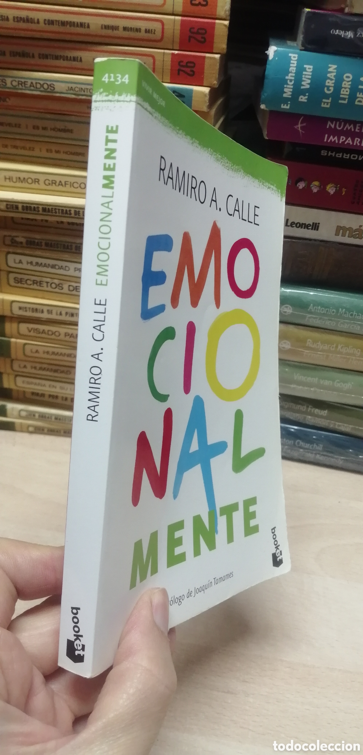 Libros: Emocionalmente Ramiro A. Calle - Foto 2