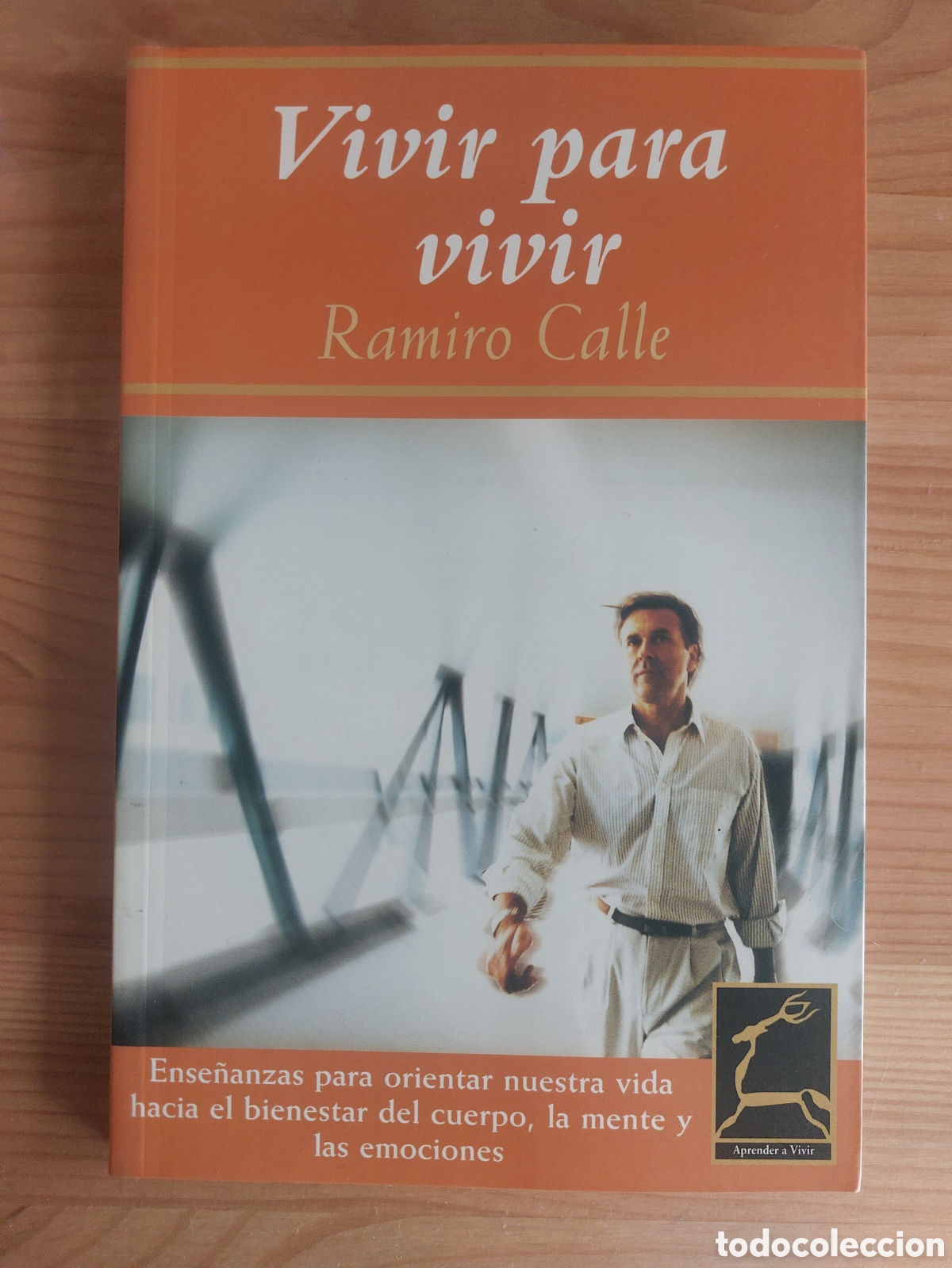 Libros: Vivir para vivir, de Ramiro Calle - Foto 1