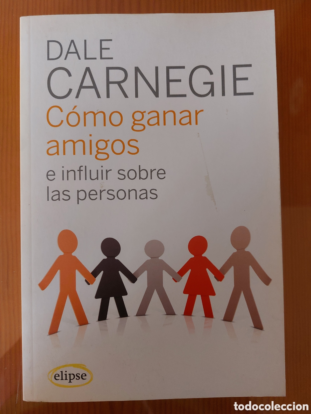 B&uuml;cher: C&oacute;mo ganar amigos e influir sobre las personas
