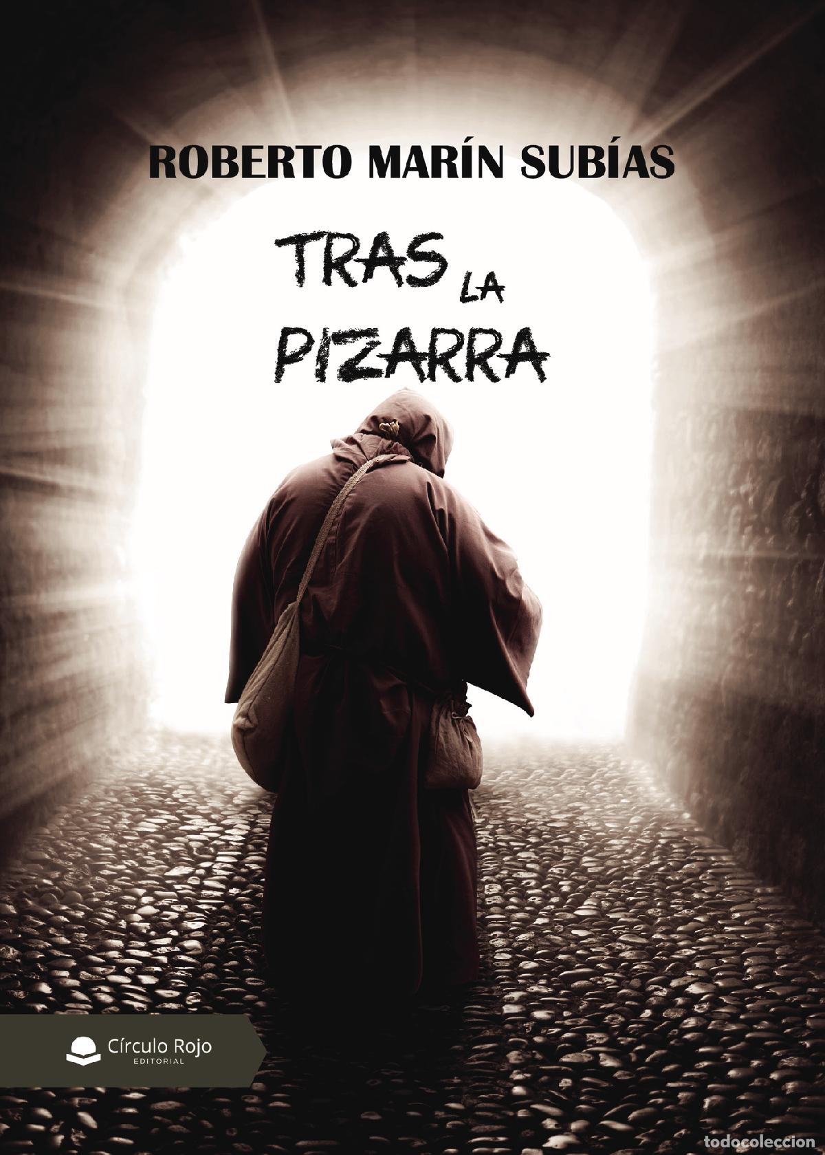 Libri: Tras la pizarra - Roberto Mar&iacute;n Sub&iacute;as