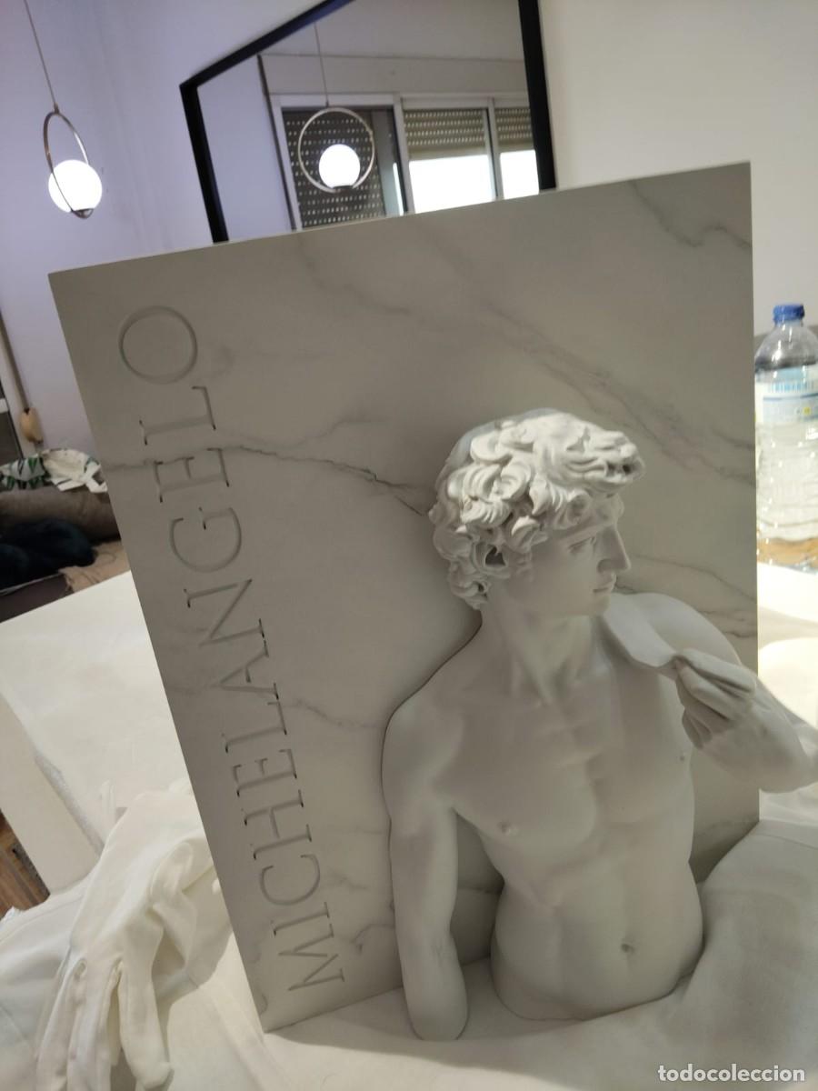 Libros: Michelangelo: Dibujos - Libro de Arte y Estuche Escultura (Edici&oacute;n Limitada ARTIKA)