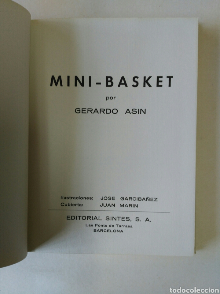 Coleccionismo deportivo: Mini B&aacute;squet. Gerardo Asin. Ed. Sintes. Barcelona 1969 - Foto 2