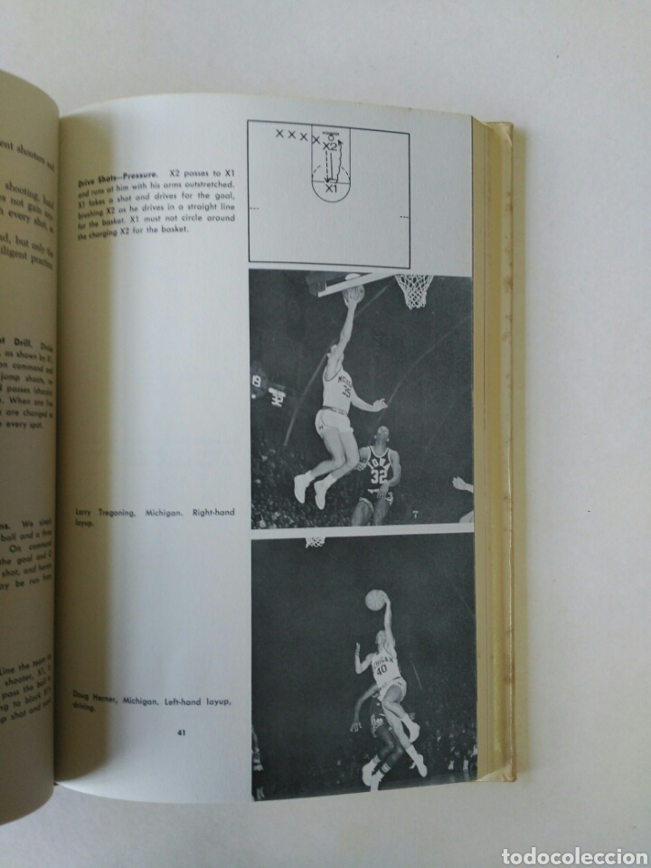 Coleccionismo deportivo: Basketball. David H. Strack. - Foto 4
