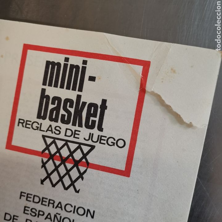 Coleccionismo deportivo: Librito de Las Reglas oficiales del Mini-Basket de 1971 - Foto 4