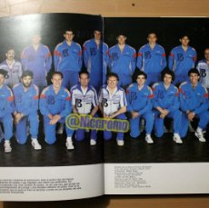 Coleccionismo deportivo: LA PLATA DE LOS ANGELES 1984 BALONCESTO ESPAÑA BASKET LIBRO CON MUCHAS FOTOS A COLOR