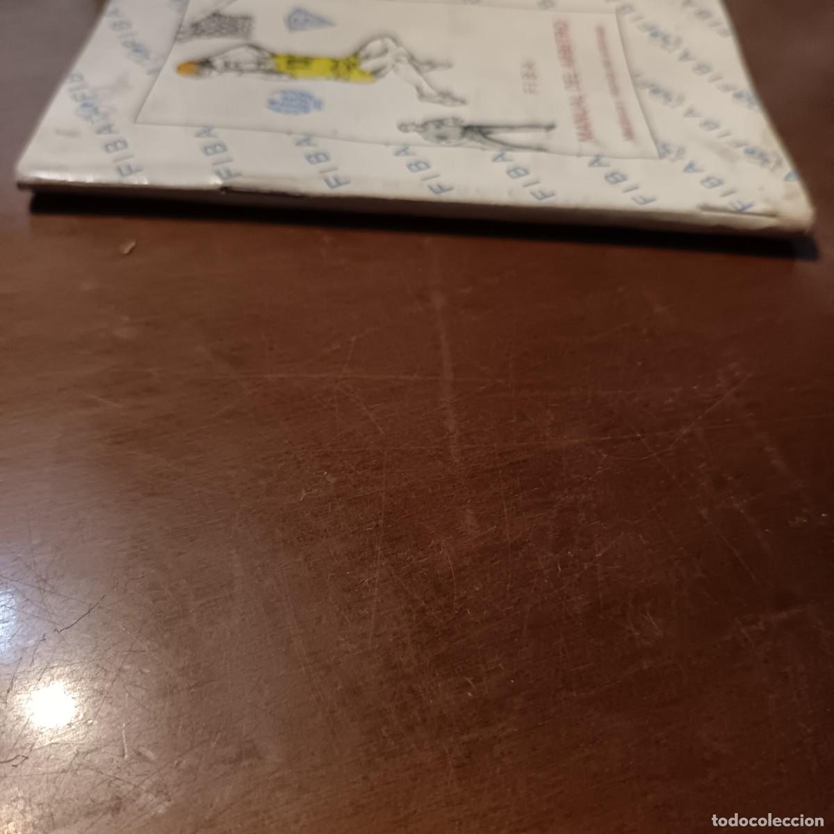 Coleccionismo deportivo: FIBA. MANUAL DEL ARBITRO 1986 - Foto 2