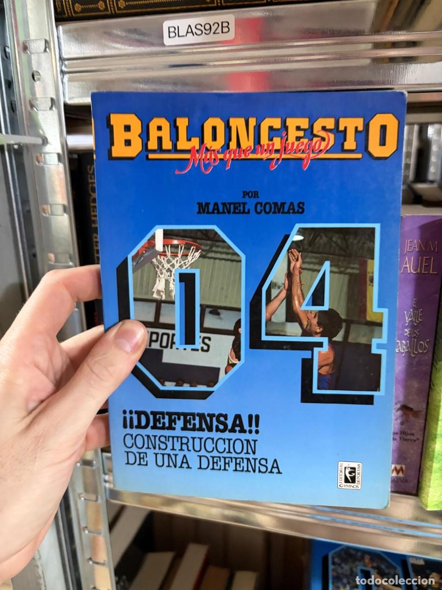 Coleccionismo deportivo: BLAS92B Manel Comas Baloncesto m&aacute;s que un juego 04 &iexcl;&iexcl;Defensa!! Construcci&oacute;n de una defensa Editorial