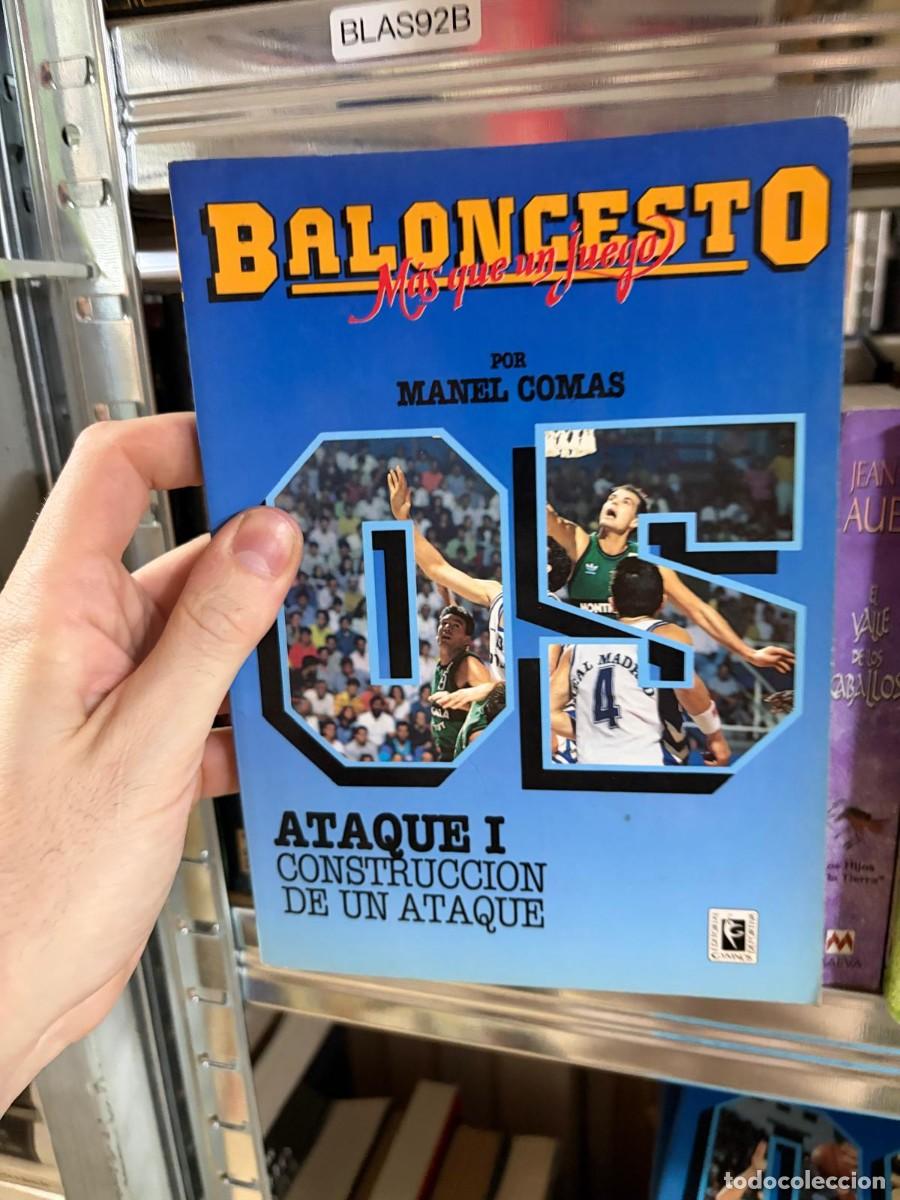 Coleccionismo deportivo: BLAS92B Manel Comas Baloncesto m&aacute;s que un juego 05 Ataque I: Construcci&oacute;n de un ataque Editorial Gym