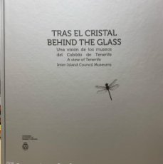 Libros: TRAS EL CRISTAL . MUSEOS DEL CABILDO DE TENERIFE