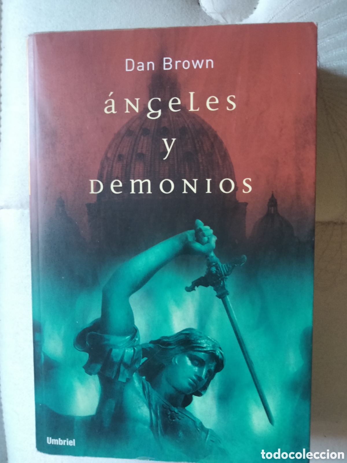 Libros: &Aacute;ngeles y Demonios de Dan Brown - Foto 1
