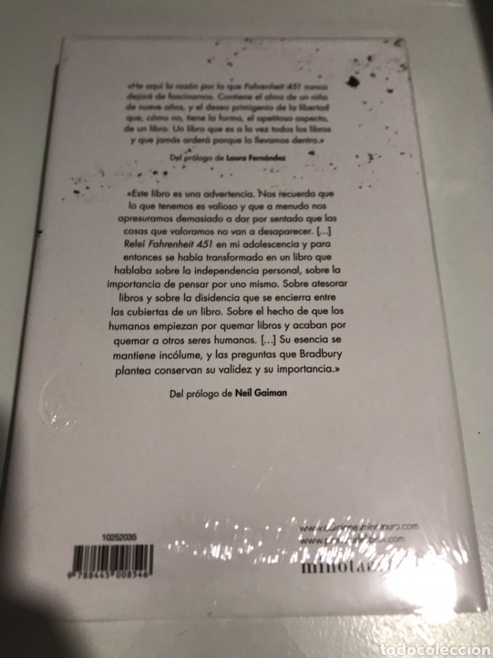Libros: Fahrenheit 451 Ray bradbury minotauro 100 aniversario nuevo - Foto 2 - 301681843