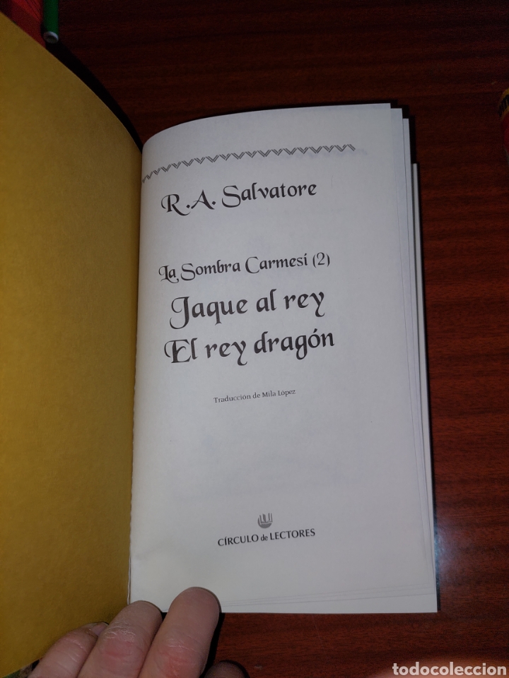 B&uuml;cher: La sombra carmes&iacute;- R.A. Salvatore (2 tomos)
