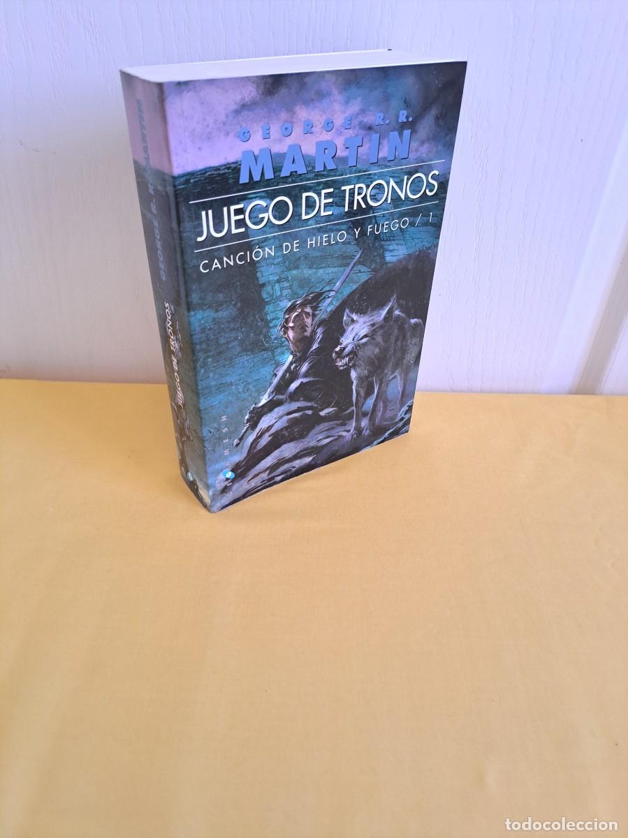 Libros: GEORGE R. R. MARTIN - JUEGO DE TRONOS (CANCION DE HIELO Y FUEGO I) - GIGAMESH 2009