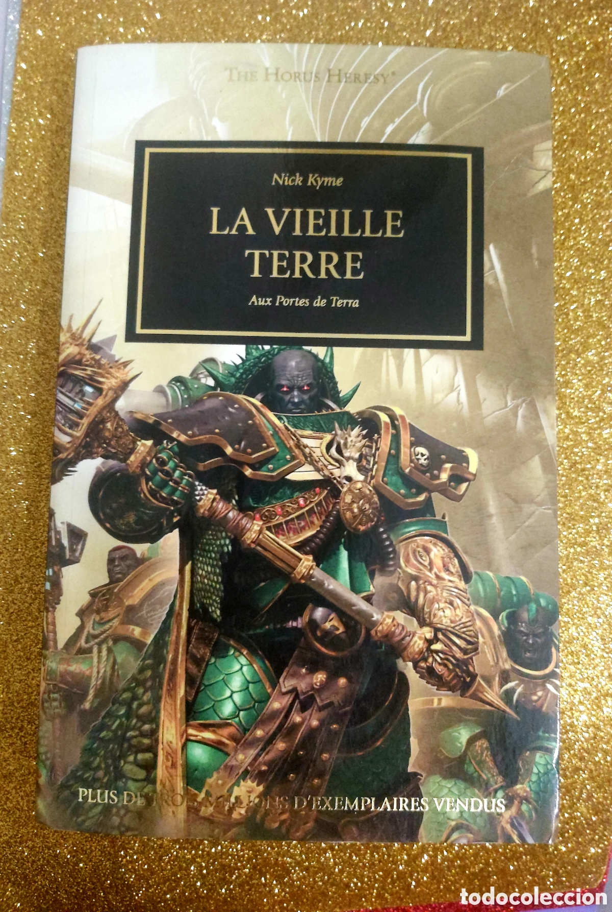Libros: LA VIEILLE TERRE Aux portes de terra.