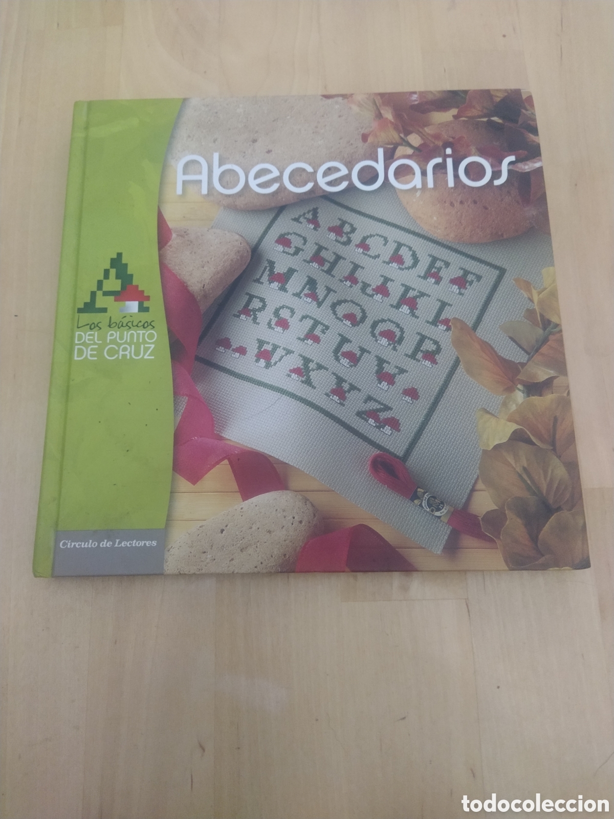Libros: LOS BASICOS DE PUNTO DE CRUZ ABECEDARIOS - CIRCULO DE LECTORES - Foto 1