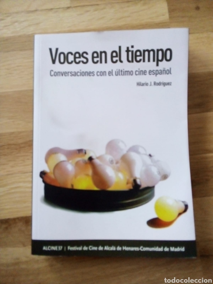 Libros: Voces en el tiempo a&ntilde;o 2005 - Foto 1