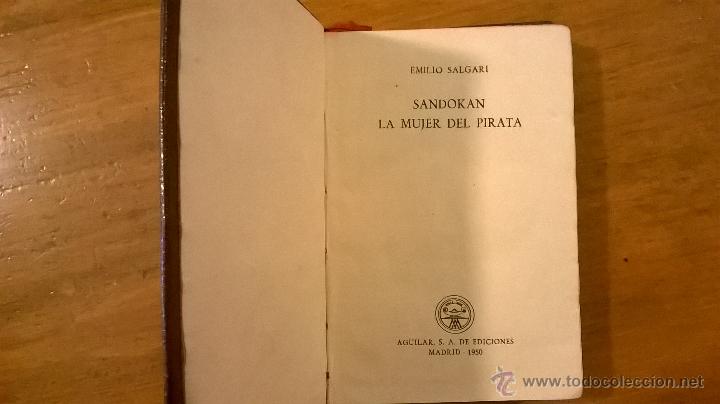 Libros de segunda mano: MINI LIBRO - SANDOKAN/ LA MUJER DEL PIRATA (E. Salgari) - AGUILAR - ESPA&Ntilde;A - 1950 - Foto 2